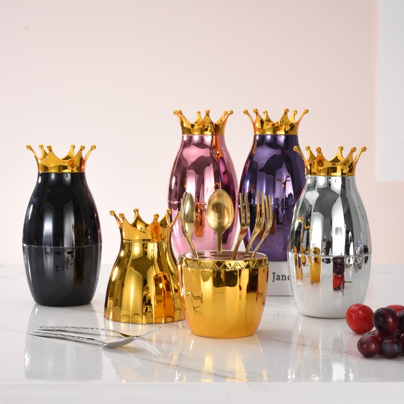 Little Crown Bottle Cutlery Set - Five Colors